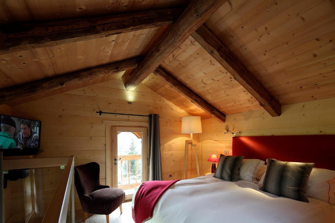 Hotel La Ferme Du Chozal, Chalet De Tradition โอตลุซ ภายนอก รูปภาพ