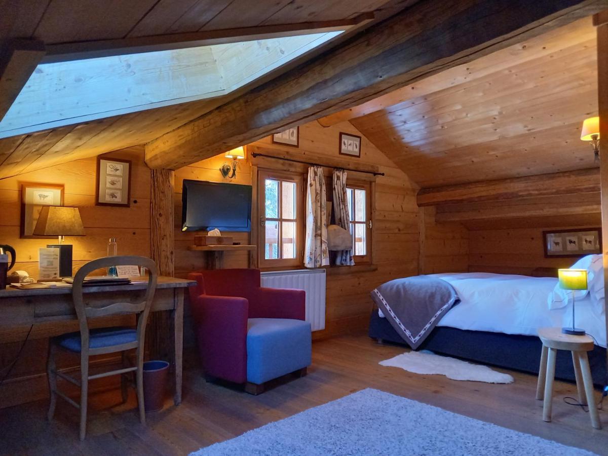 Hotel La Ferme Du Chozal, Chalet De Tradition โอตลุซ ภายนอก รูปภาพ