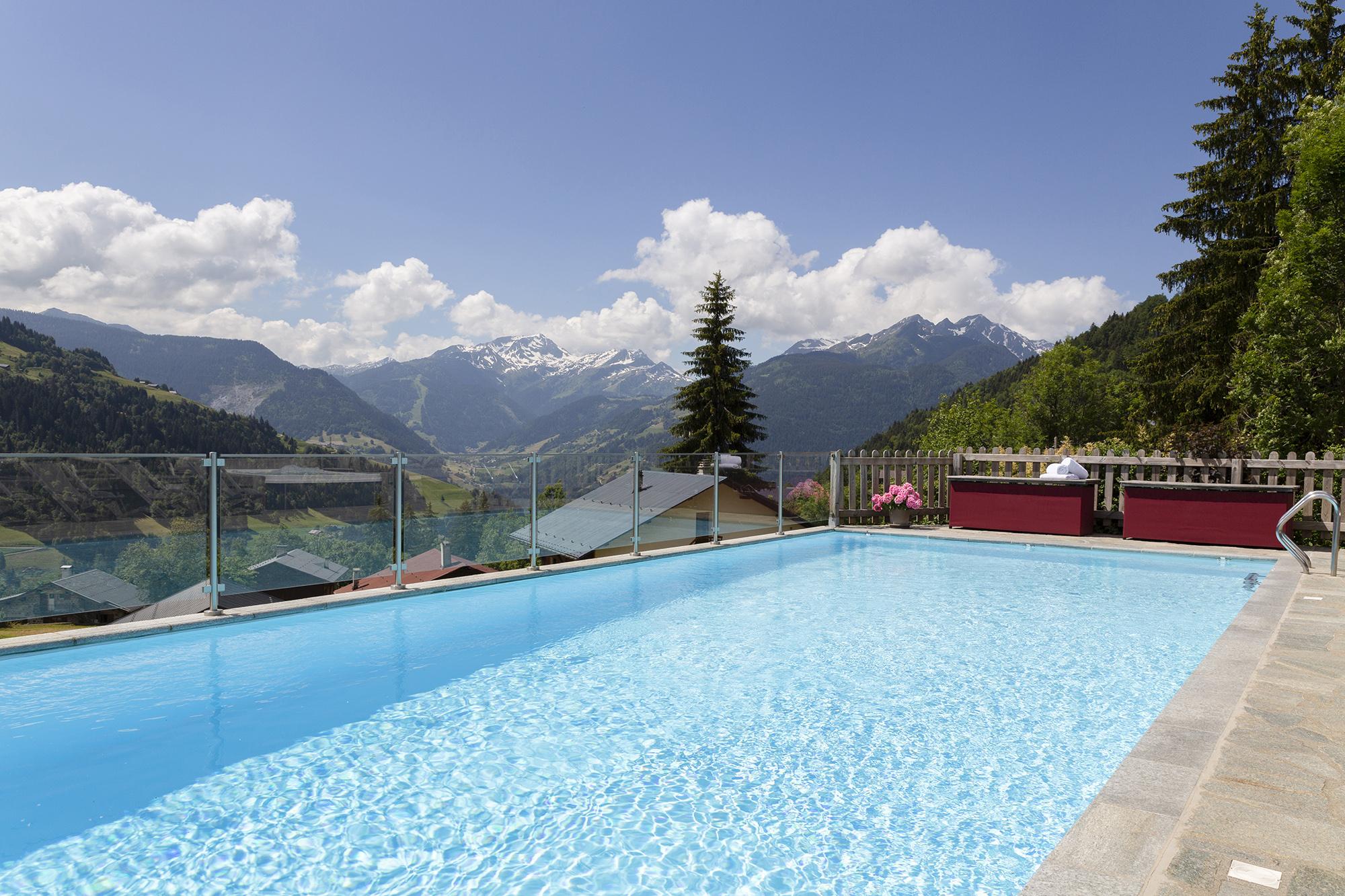 Hotel La Ferme Du Chozal, Chalet De Tradition โอตลุซ ภายนอก รูปภาพ