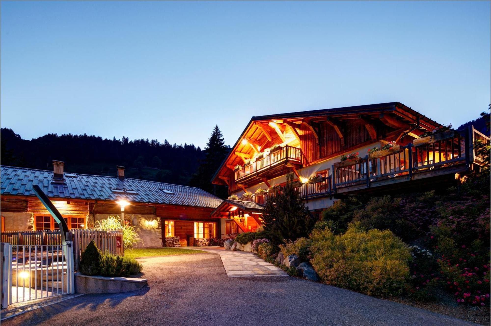 Hotel La Ferme Du Chozal, Chalet De Tradition โอตลุซ ภายนอก รูปภาพ