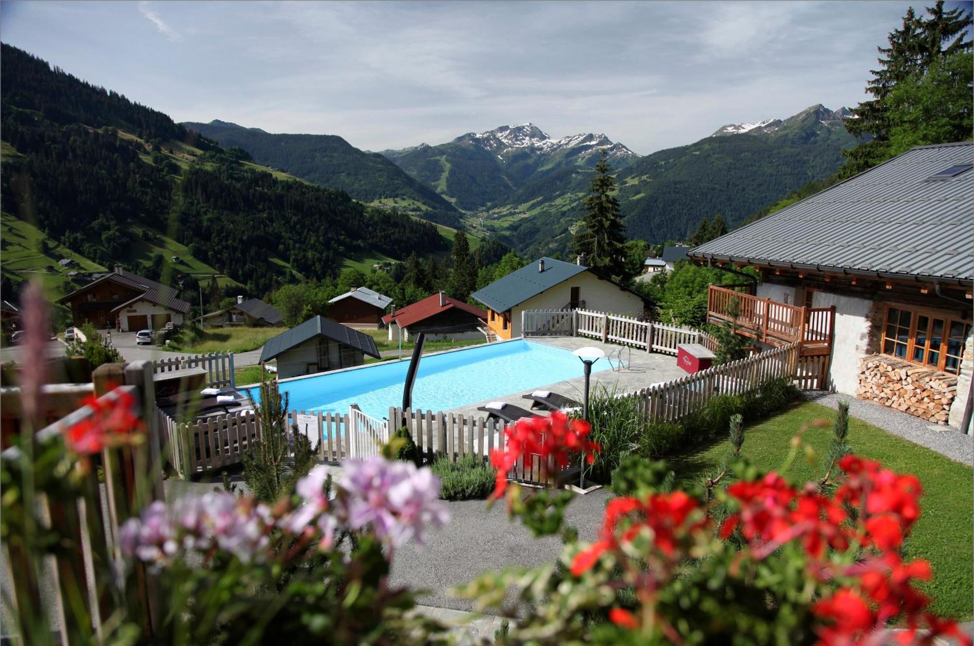 Hotel La Ferme Du Chozal, Chalet De Tradition โอตลุซ ภายนอก รูปภาพ