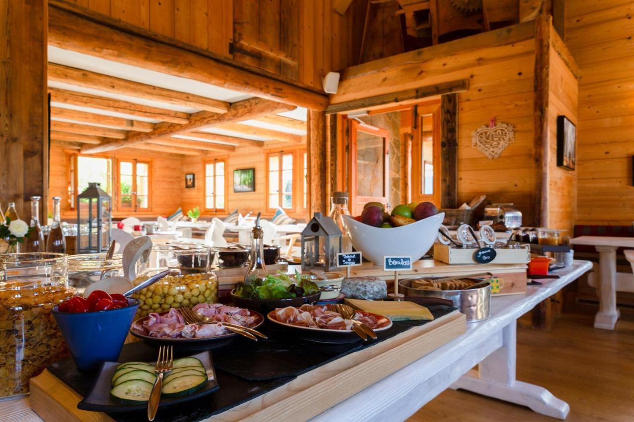 Hotel La Ferme Du Chozal, Chalet De Tradition โอตลุซ ภายนอก รูปภาพ